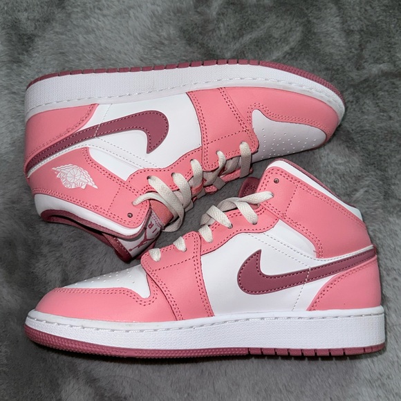 Nike mids for sale - Picture 4 of 6